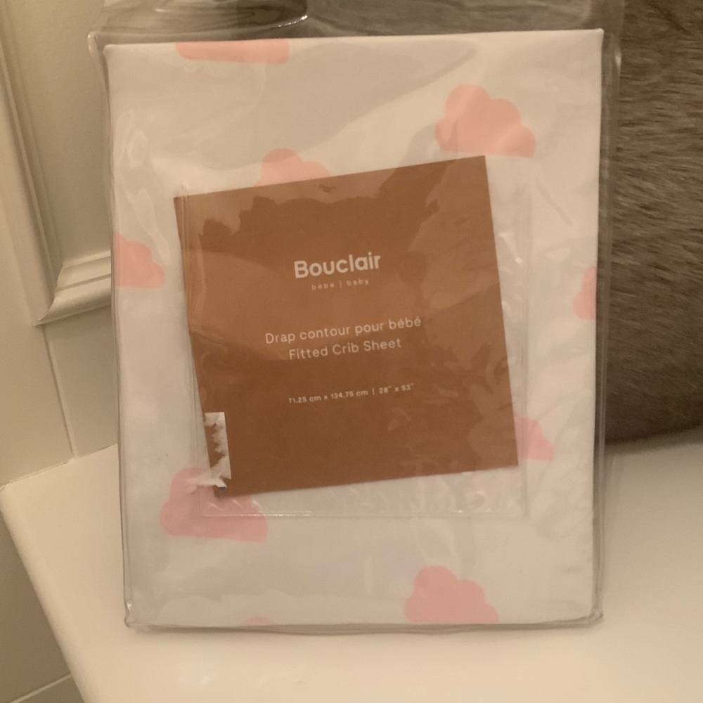 BOUCLAIR Baby Fitted Crib Sheet Pink Cloud Print BRAND NEW 28” X 53”